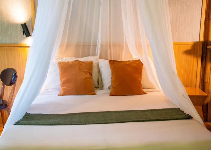Treehouse De Valentine * Balamban